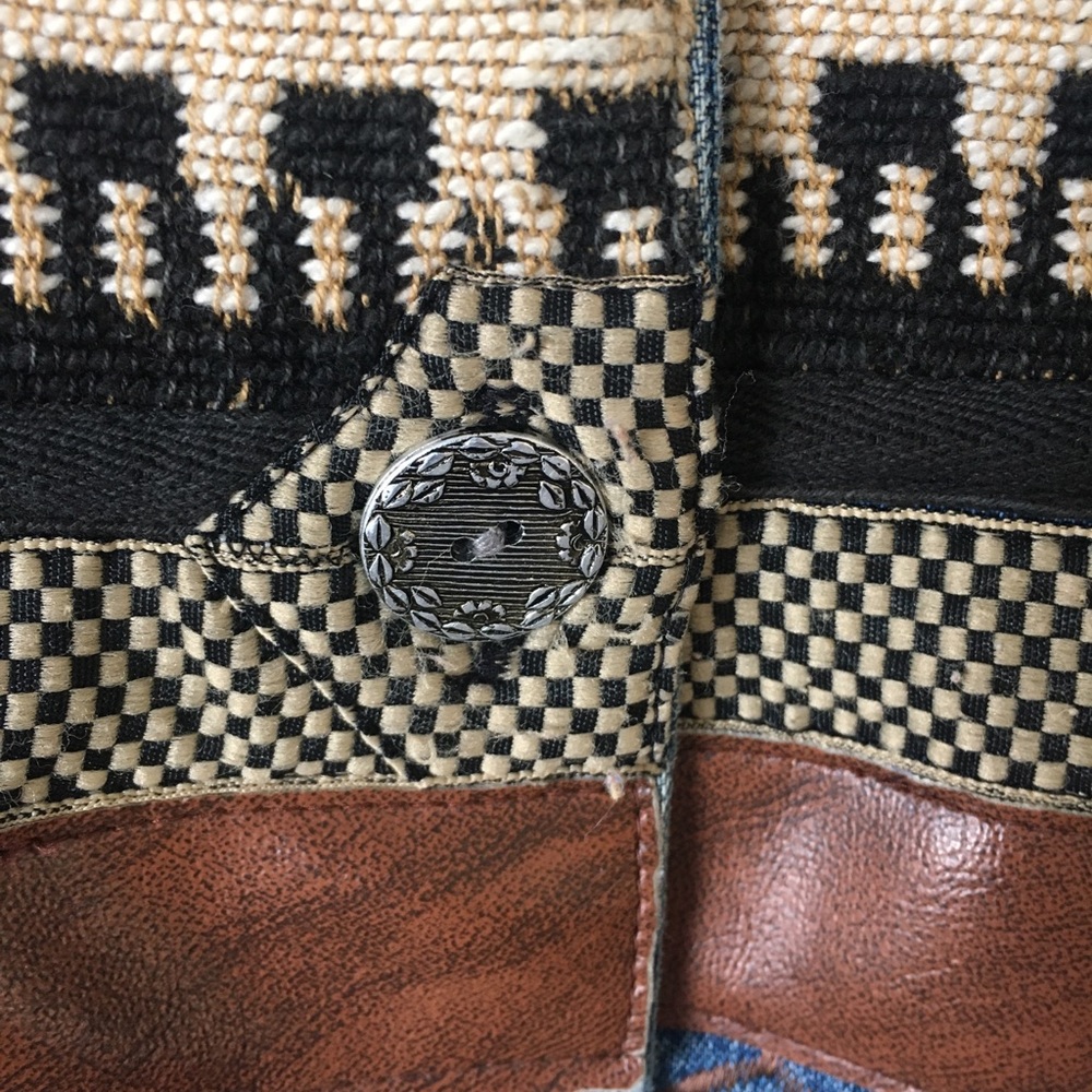🐻VTG embellished soft denim boho jacket - Picture 7 of 16